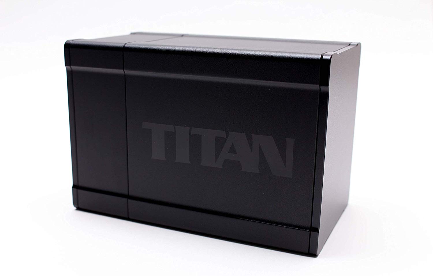 BOX GODS: TITAN DECK BOX - BLACK | Tacoma Games